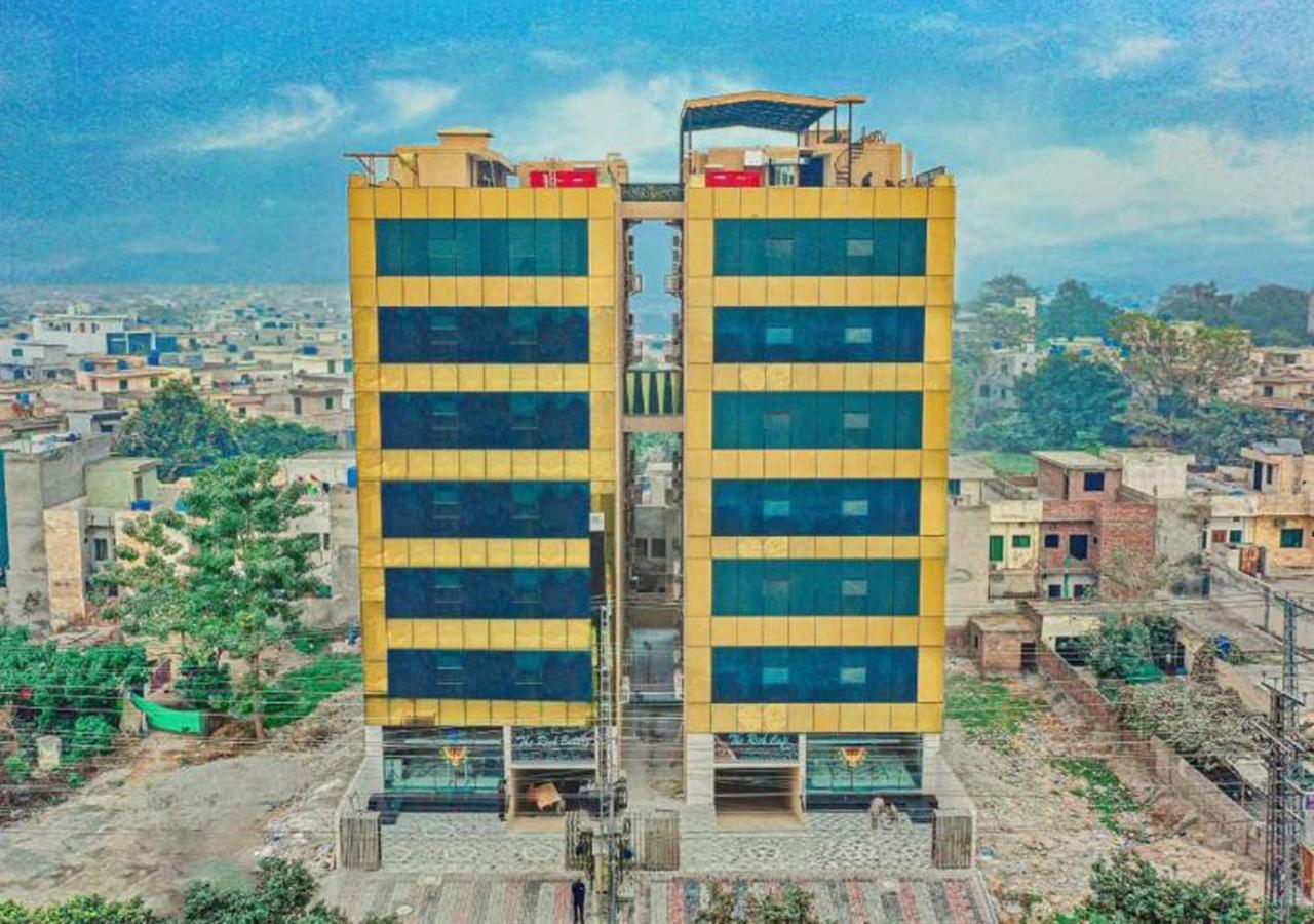 The Rich Hotel & Apartments Lahore Exterior foto